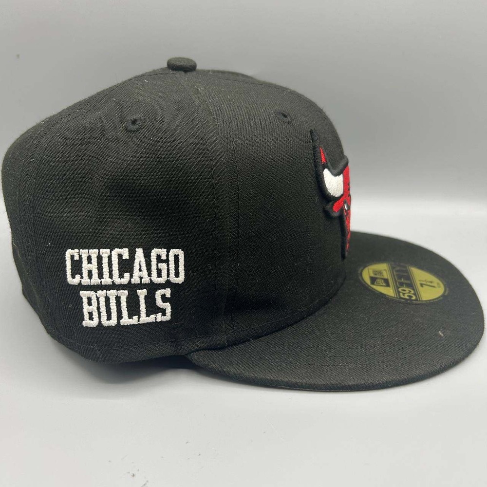 Chicago Bulls Hat Men 7 1/4 Black Embroidered 59Fifty New Era NBA Fitted Cap - Picture 3 of 8